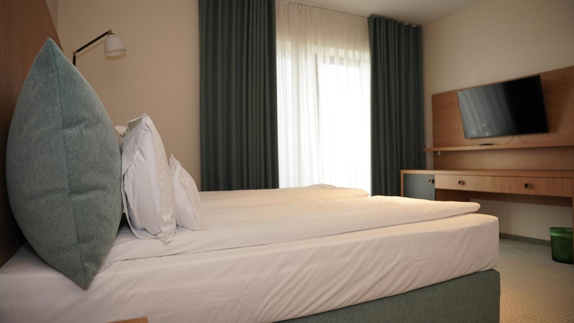 Hotel Sorin Mihai Kereszténysziget Kültér fotó